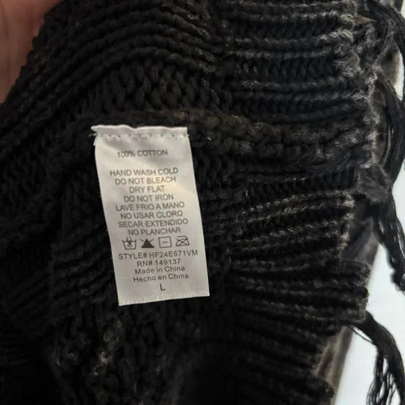 HYFVE Charcoal Cable Knit Sweater - Picture 4 of 4